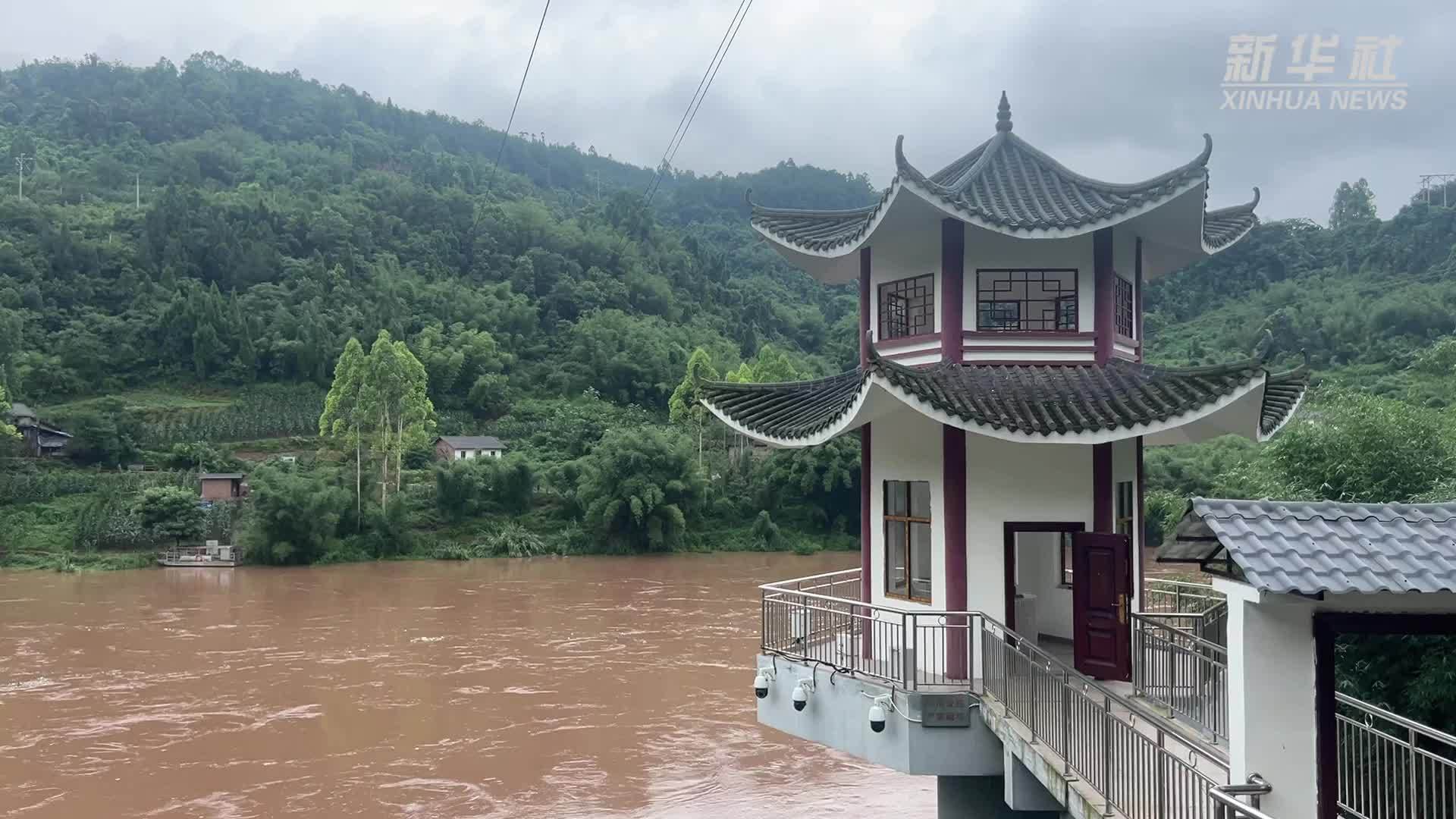 记者直击重庆綦江今年第1号洪水