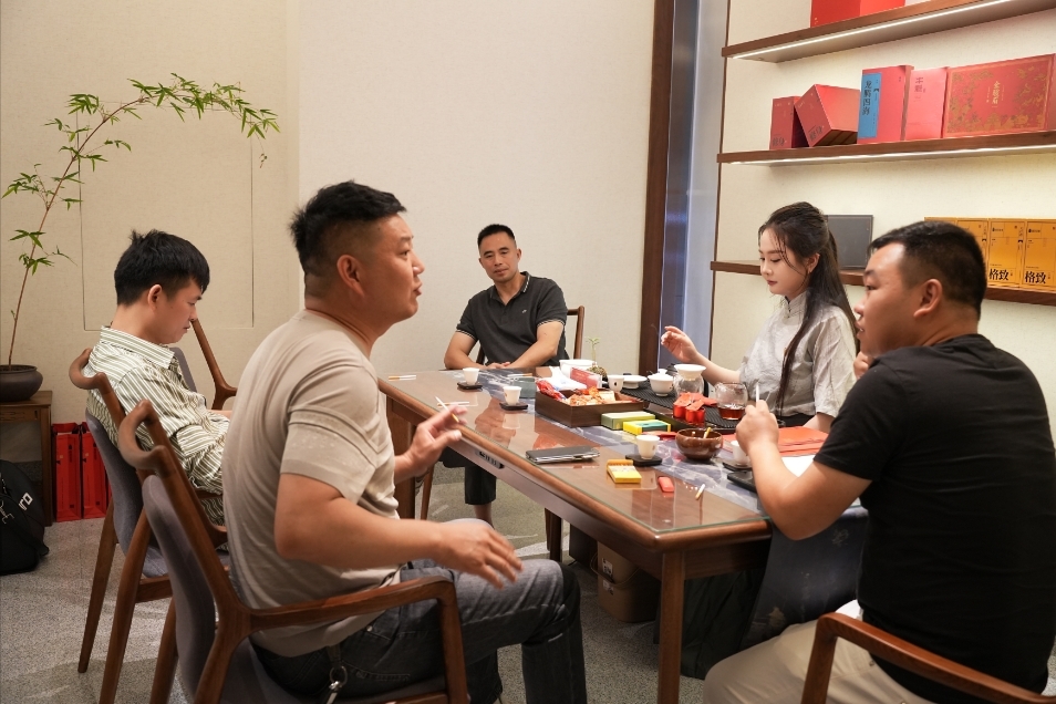 豫闽牵手,郑州茶市迎来高端茶叶品牌