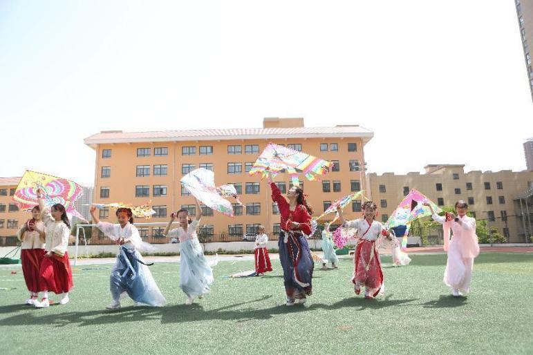 西安浐灞国际港:落实“双减” 塑造教育新生态