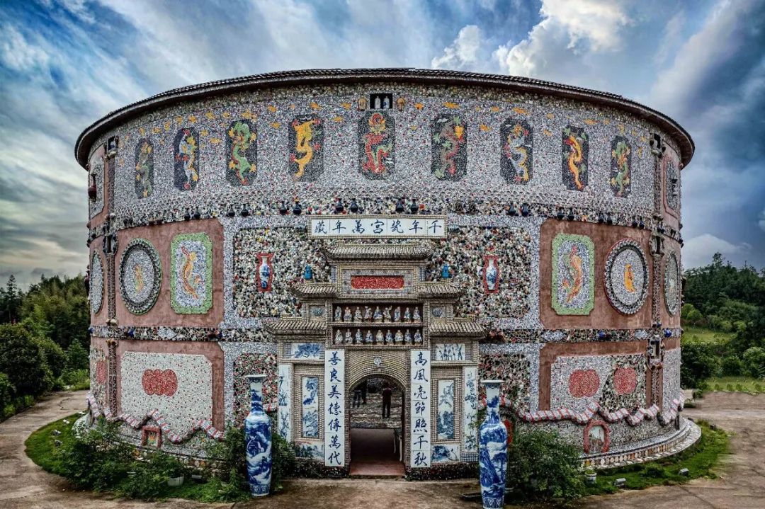 余二妹建造的“瓷宫 ”。作 者供图