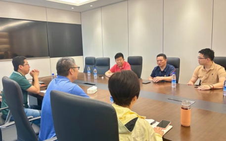 金部长与洽客科技总裁陈宇翔以及部分管理干部召开座谈会