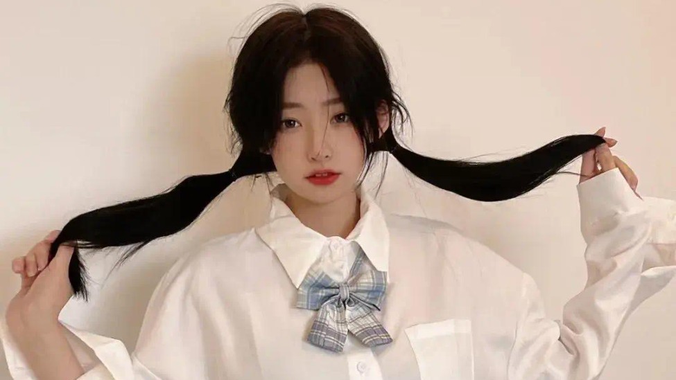 独家专访黄一鸣：我有生育权 女儿生父是王思聪 我与王思聪恋爱往事封面图