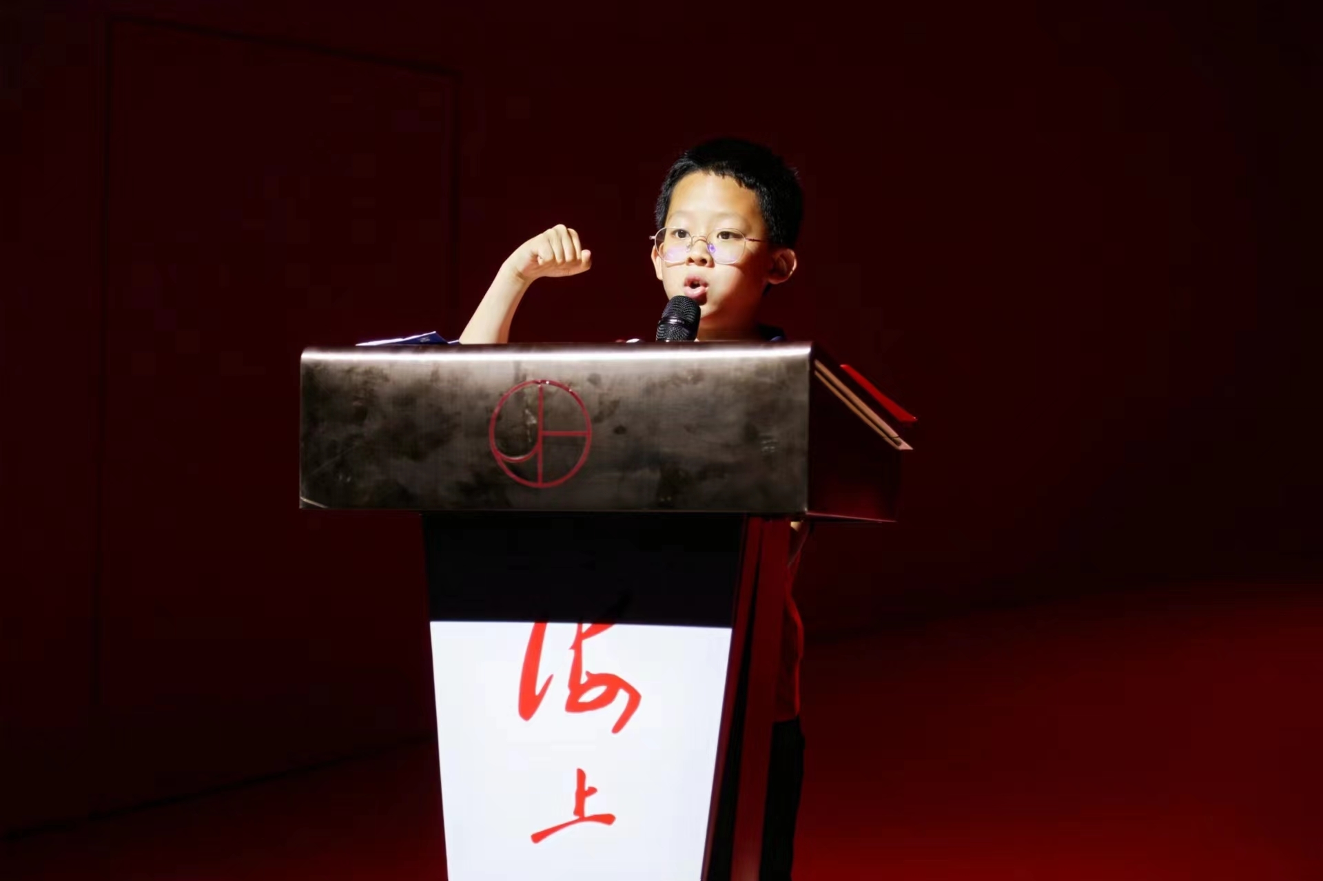 从青岛起航，飞向更大舞台！第八届全国青少年无人机大赛山东省赛隆重开幕