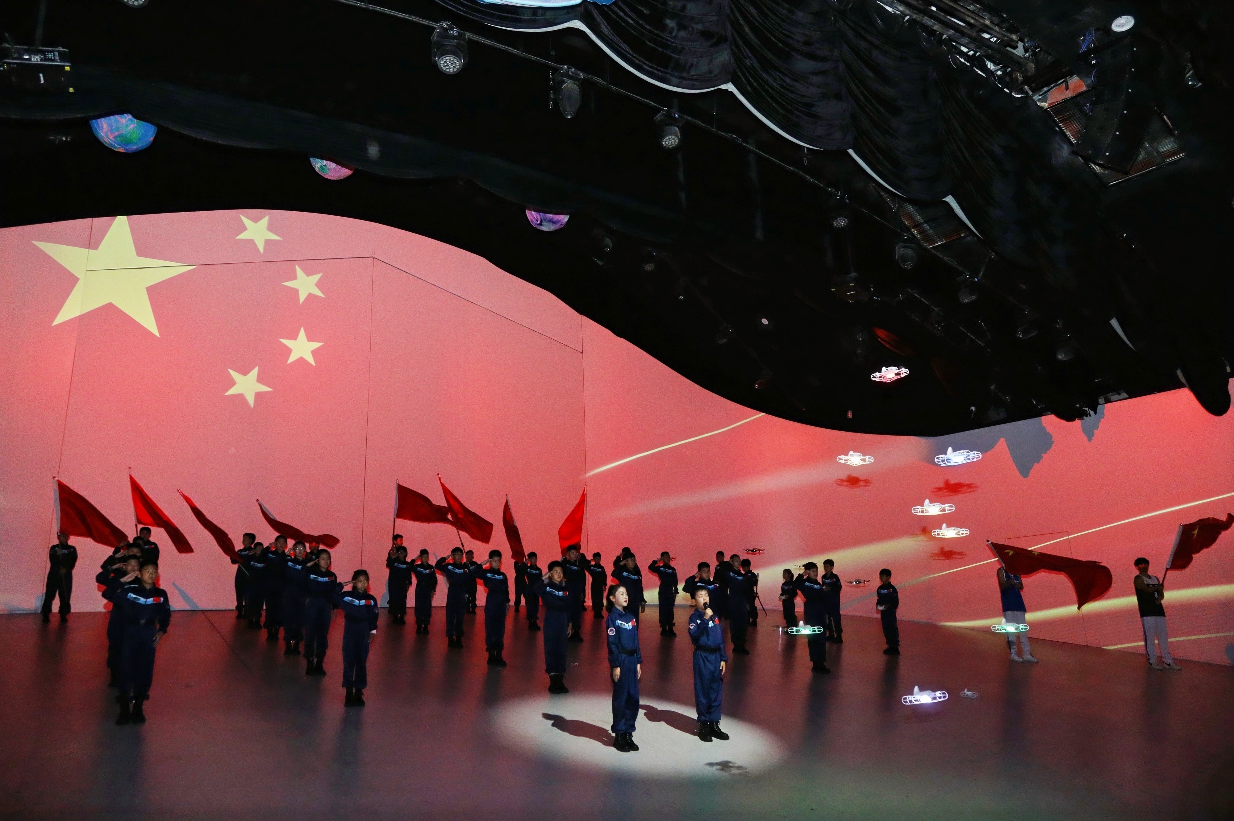 从青岛起航，飞向更大舞台！第八届全国青少年无人机大赛山东省赛隆重开幕