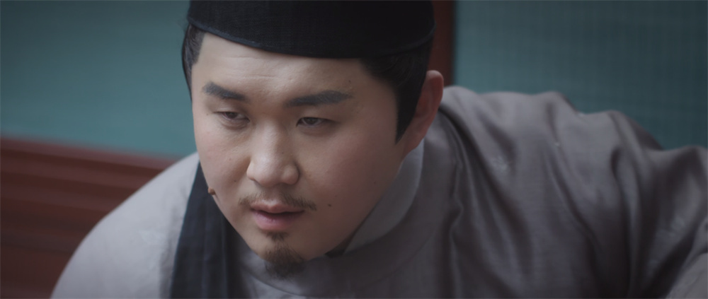 冯裕堂（张百乔　饰）