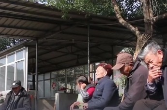 农村养老院初现退院潮，机构不赚钱，老人住不起