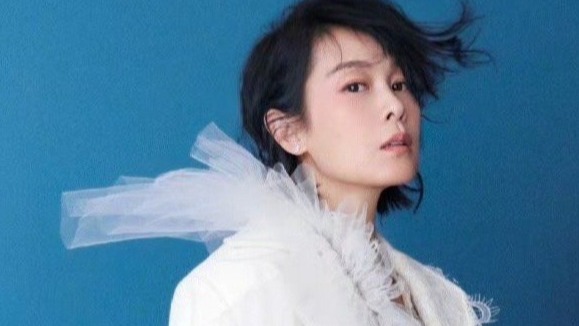 刘若英晒美食表示想退休 工作室回应无需过度解读封面图