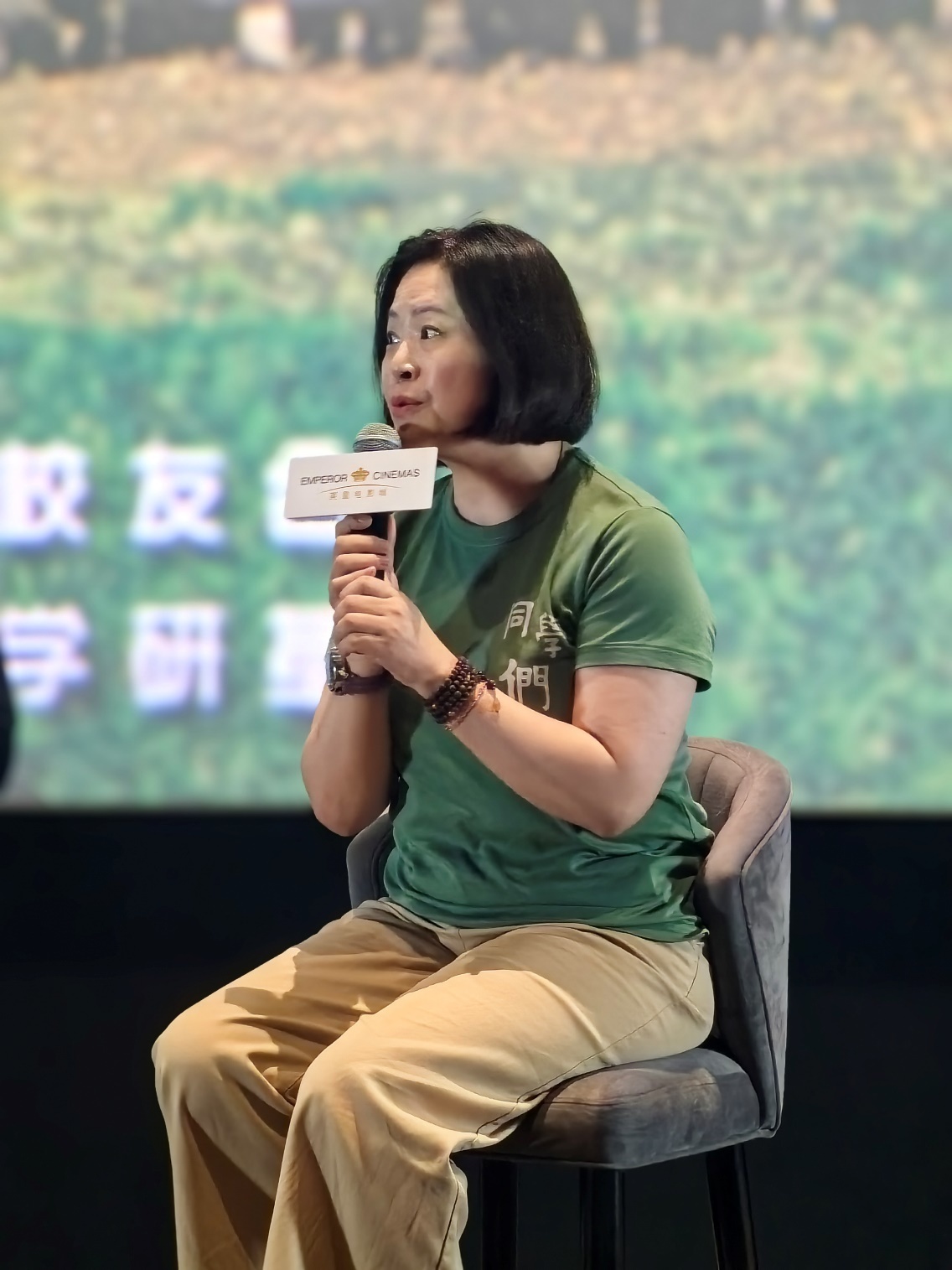《同学们》策划兼编剧顾蕾女士