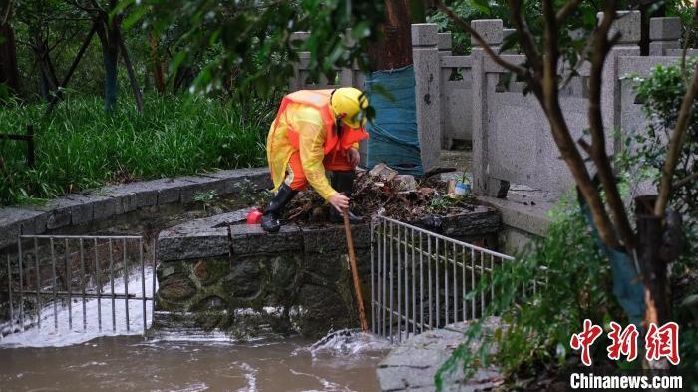 杭州出現持續強降雨 疾控提醒：勿食生水 警惕水源污染
