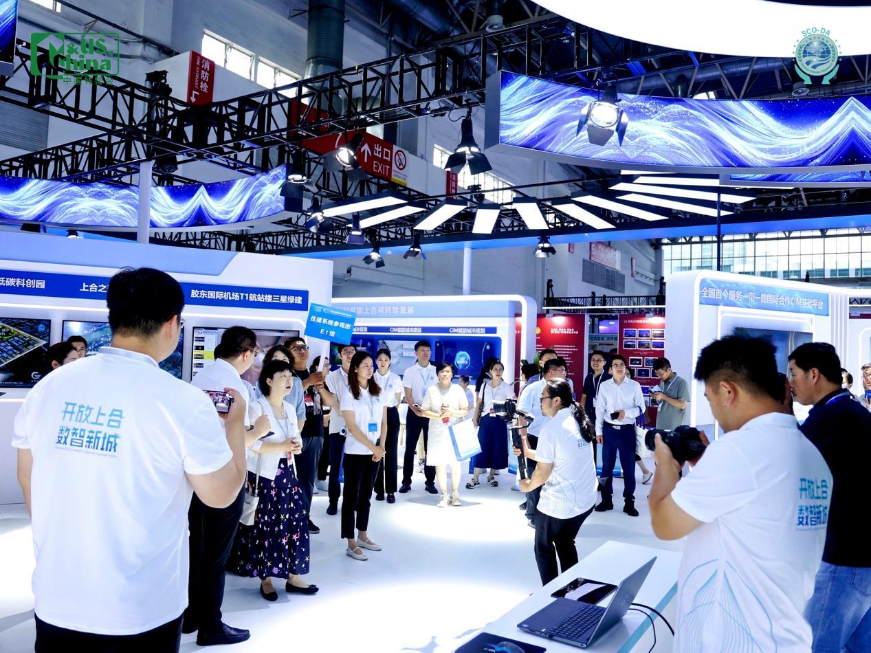 2024城博会上合示范区展厅现场