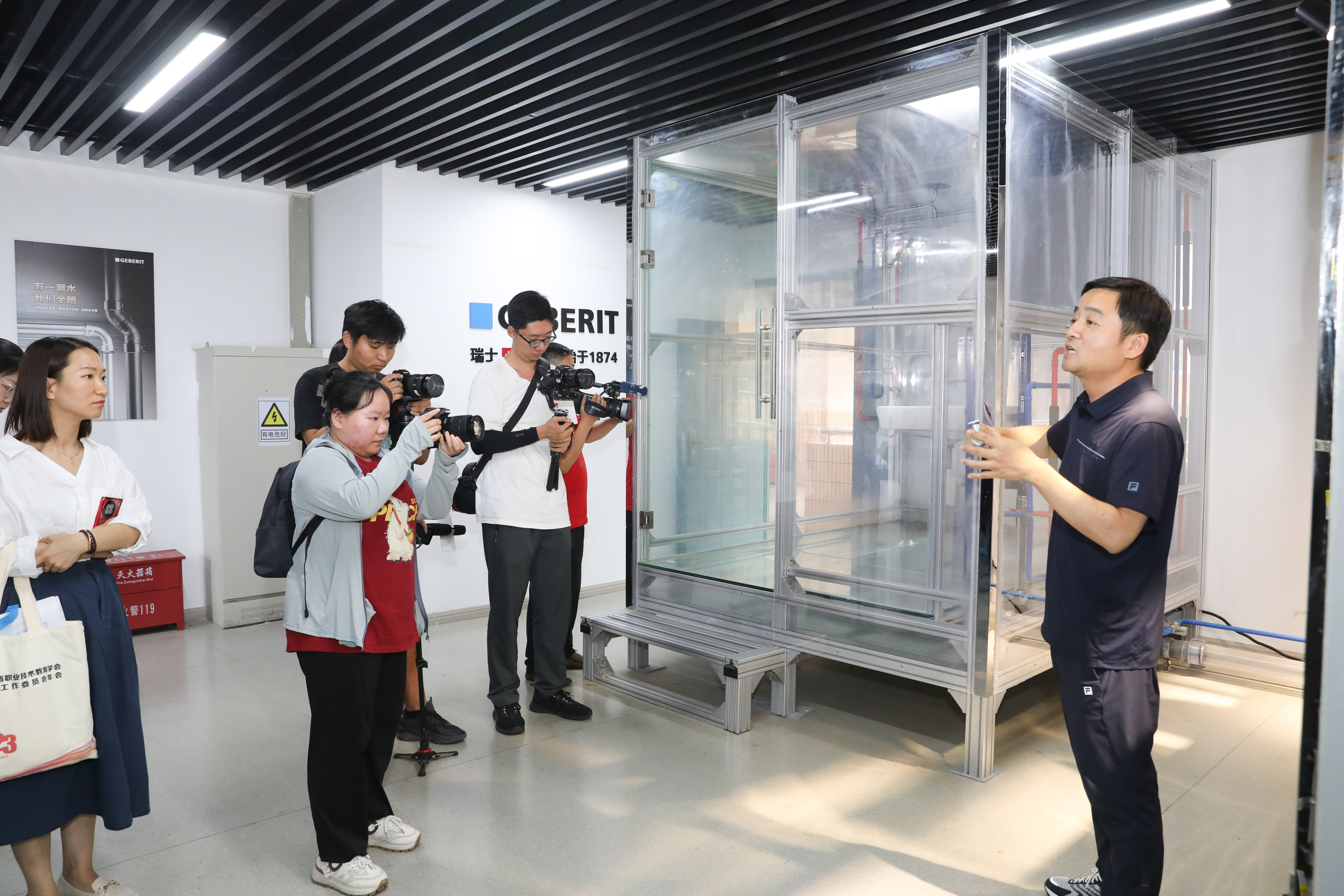 南京职业教育如何契合当下就业需求？这所学校这样说