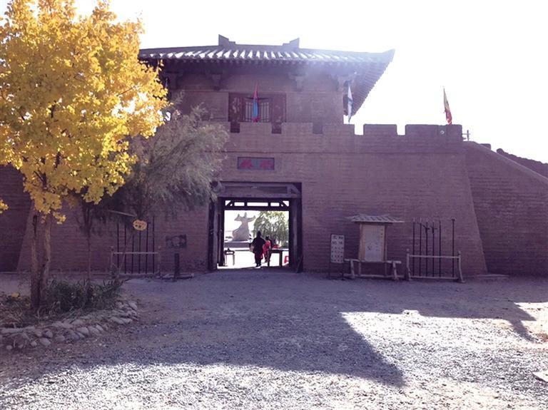 阳关　本文作者摄