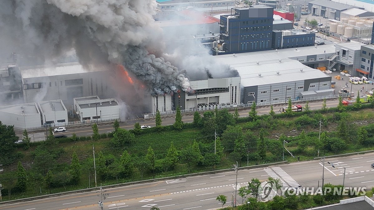 韩国一电池厂火灾致22死，韩消防部门给出起火原因