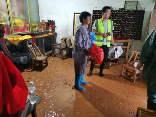 湖北省自然资源厅汛中巡查工作组赴荆州 开展地质灾害调研指导