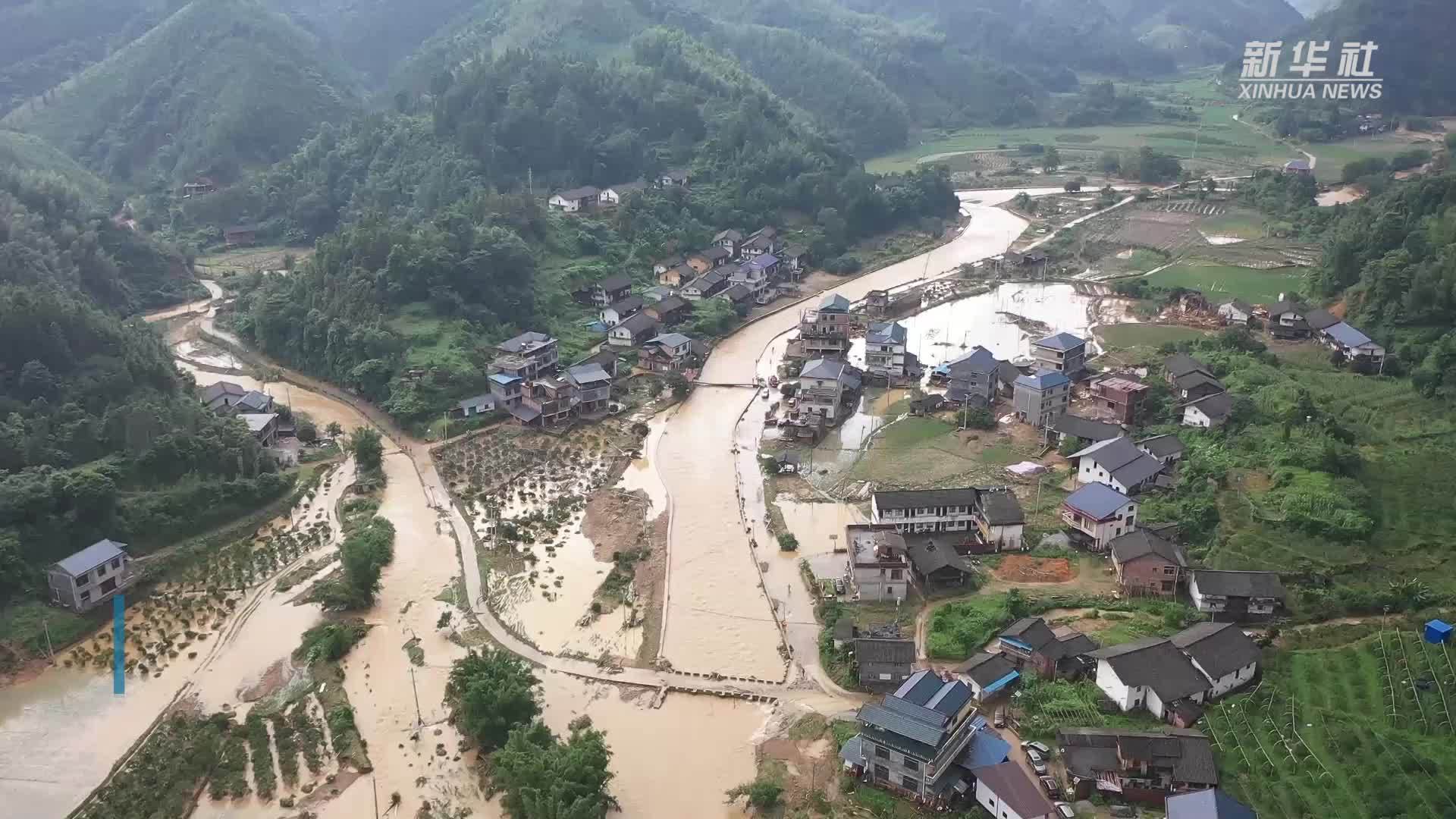 广西融安：洪水过后重建忙