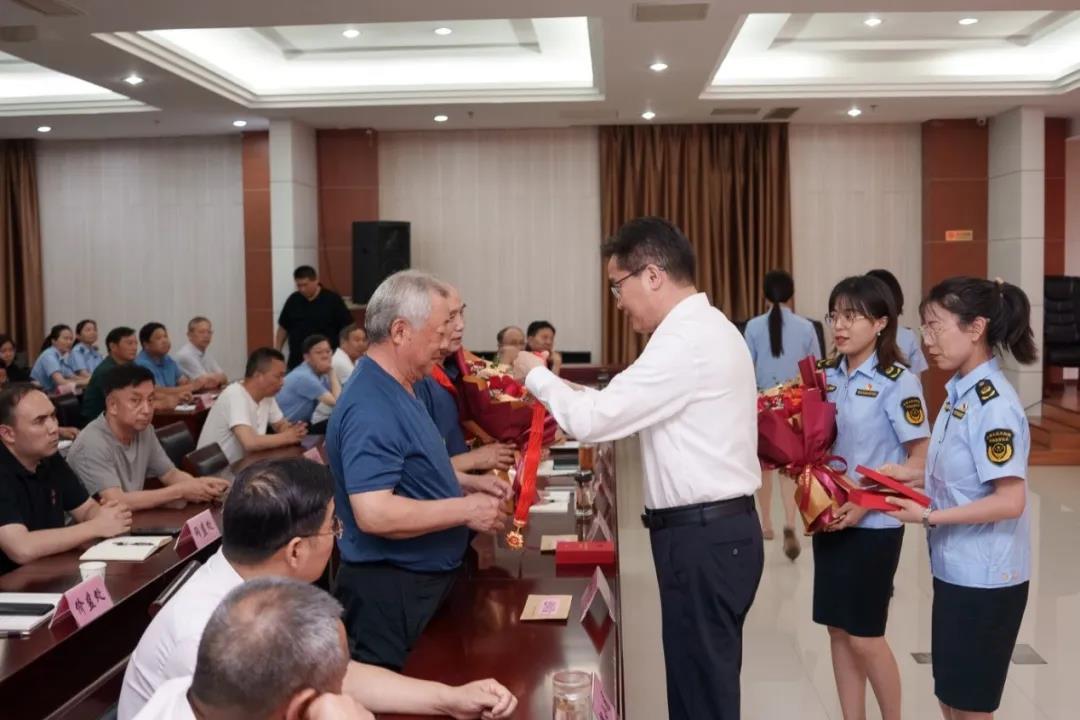 徐州市场监管局召开庆祝建党103周年大会