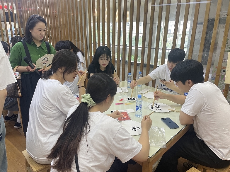 宜春职业技术学院与韩国国立江原大学文化交流研学活动结束