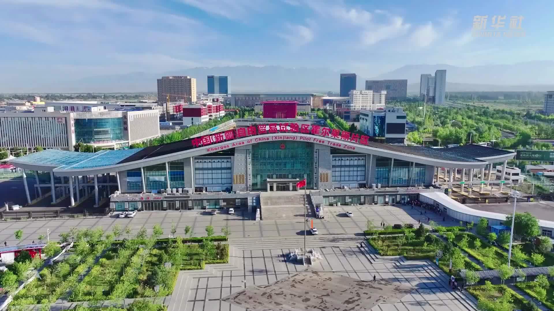 走！去中哈霍尔果斯国际边境合作中心旅游购物