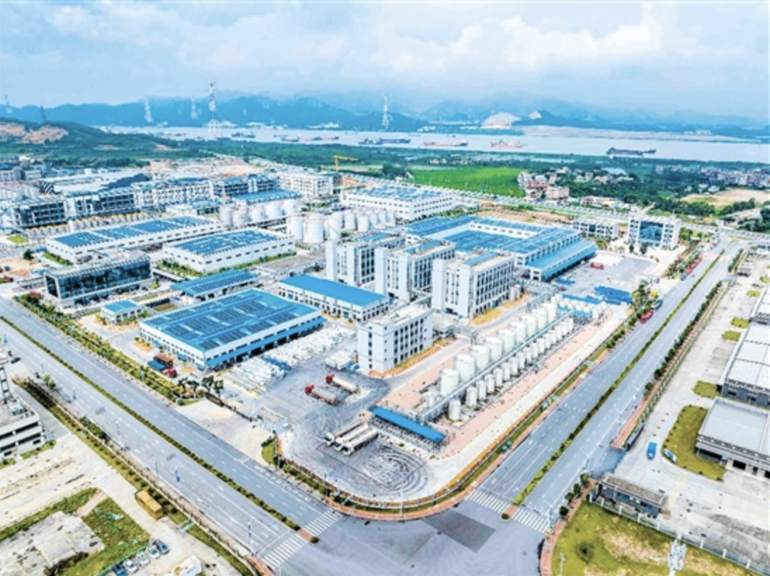 珠西新材料集聚区聚力新材料和新能源动力电池产业链，积极对接深圳产业资源