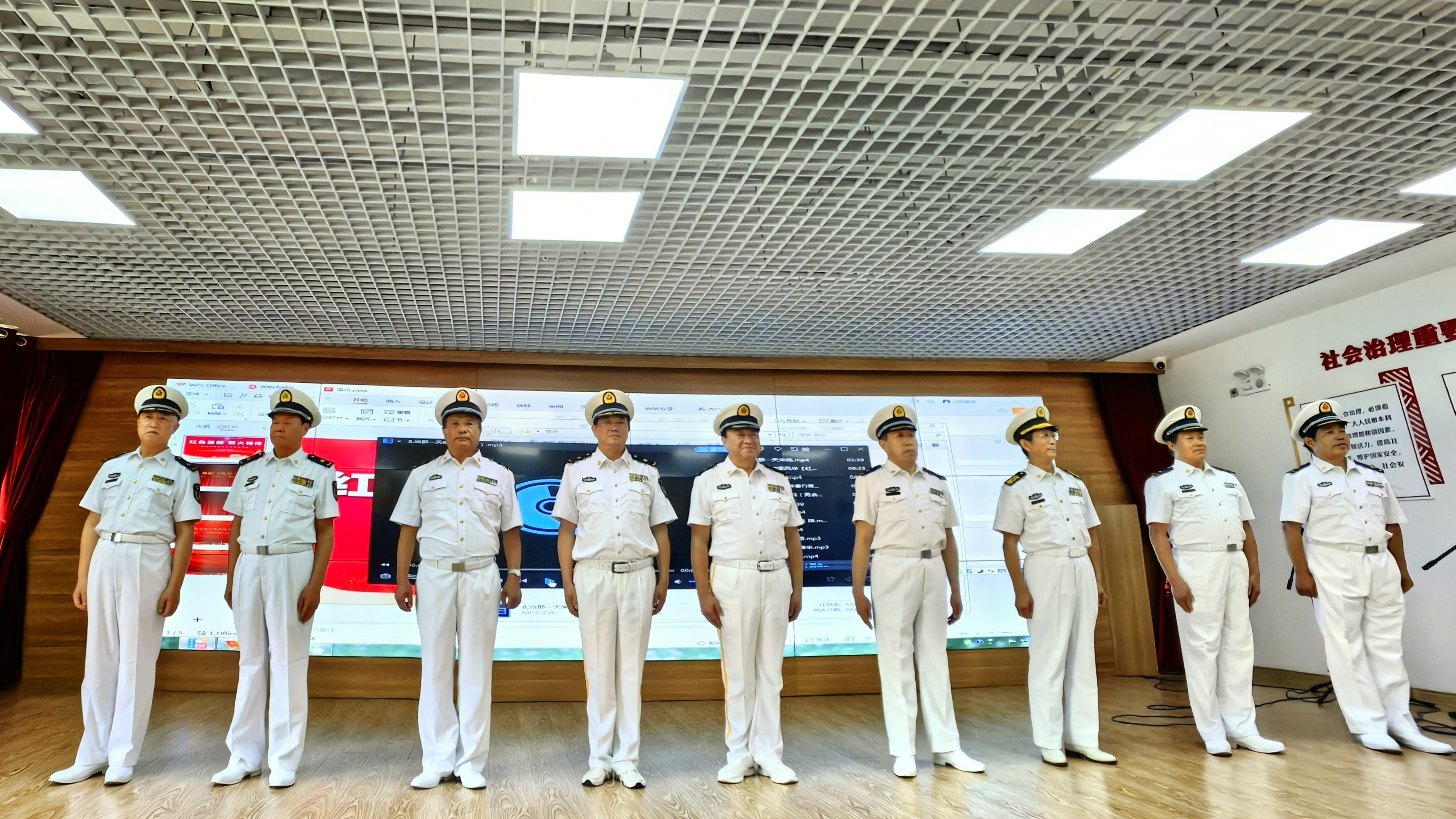 青岛市红色文化主题月红色文艺进社区首场演出成功举办