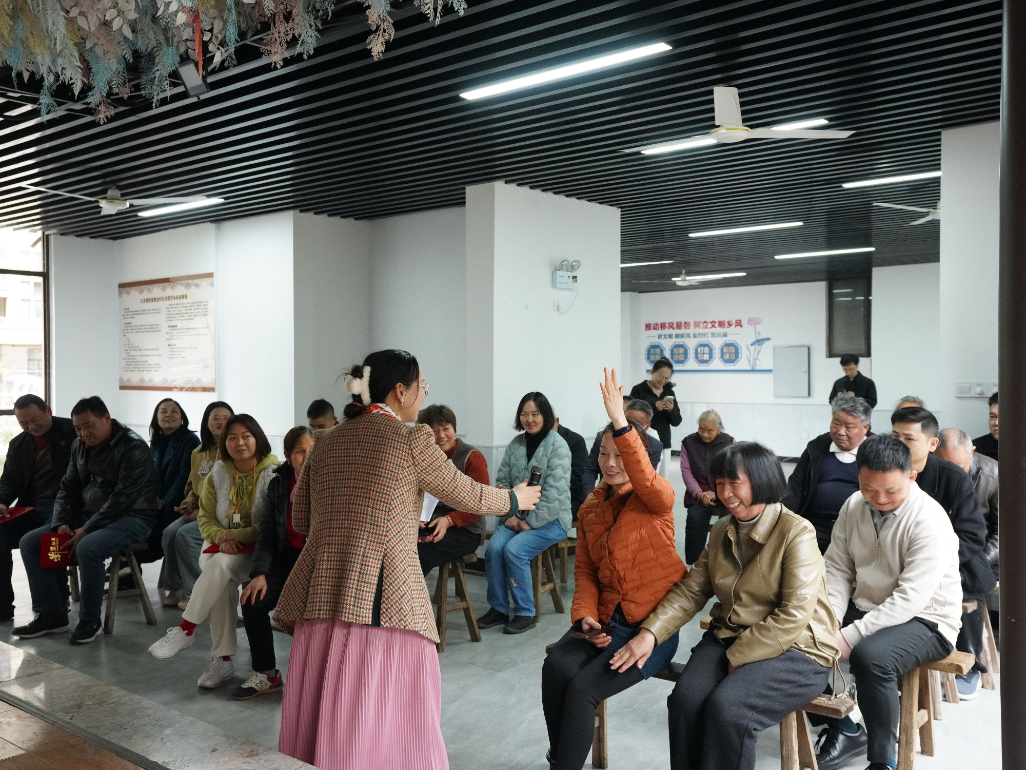 南昌红谷滩区：推动示范引领 培育文明新风