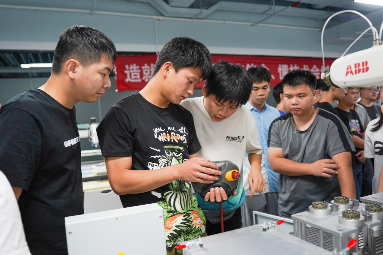 产业工人技能培训