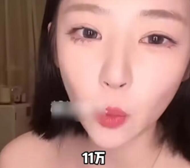 王思聪拒绝支付抚养费，黄一鸣强迫女儿接广告，目前收入已达11万