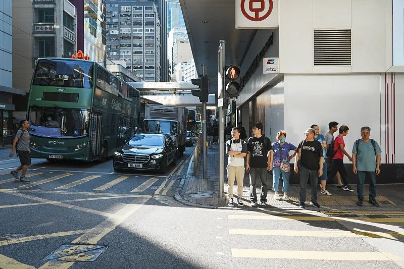 港股年內(nèi)回購逾千億，比如中遠?？夭粌H回購了自身股份，騰訊累計回購金額約為67億美元，受交易量下降影響，已超2023年全年