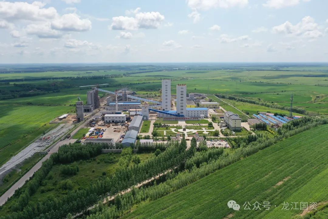 龙煤鹤岗公司鸟山煤矿 摄影 黄子锋