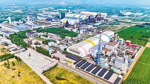 近日拍摄的国家4A级旅游景区——邢台德龙钢铁有限公司。 本报记者 赵永辉摄