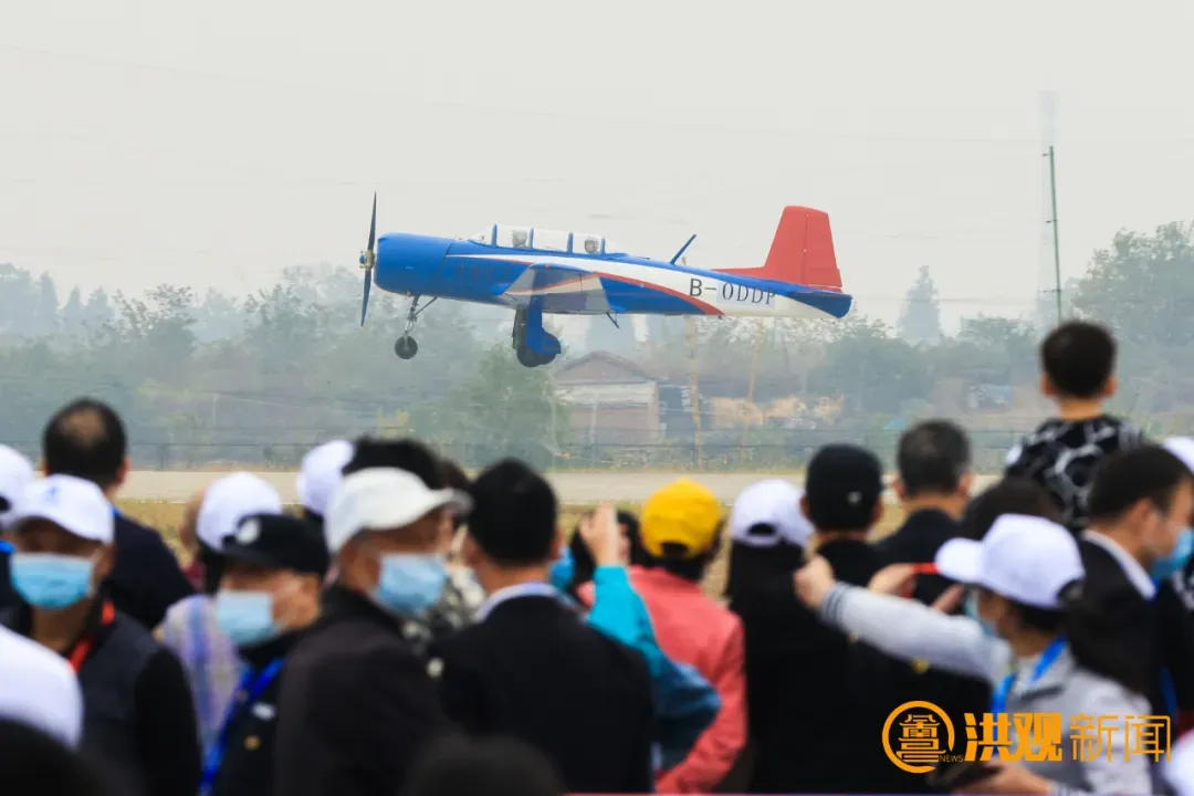 2021南昌飞行大会上，新版民用初教-6亮相