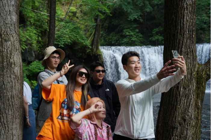 除了性价比友好 吉林文旅还有哪些牌能“硬控”“00”后大学生整个暑假