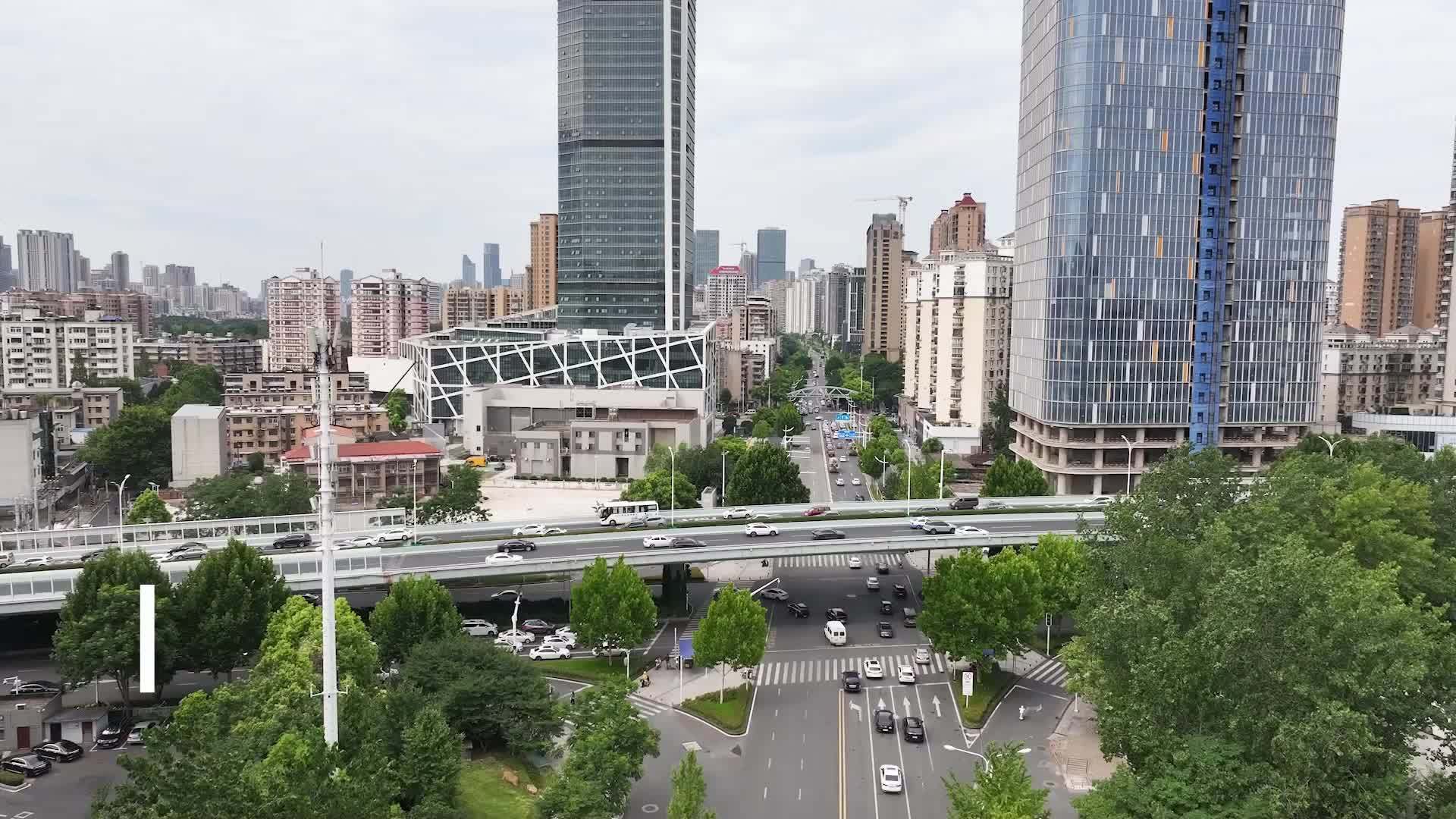 湖北首次开展变电站室内无人机智能巡视