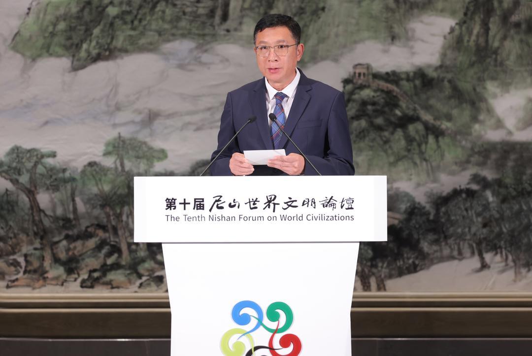 "省委宣传部分管日常工作的副部长,省新闻办