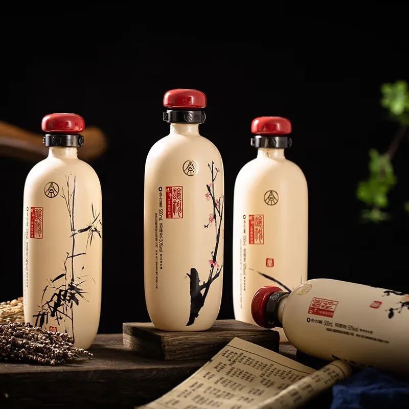 中国大清雍正年製 梅兰竹菊天球瓶 存世仅四，一瓶难求？雍正天球瓶1854.5万成交，翻估价6倍太狠了~_全国
