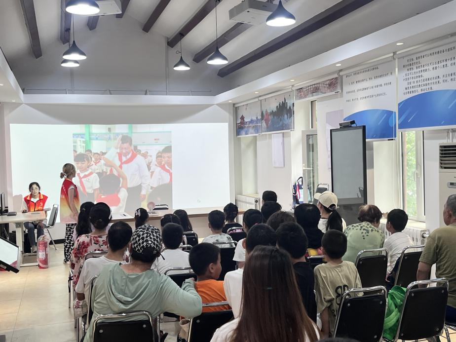 红动台东——“巍巍照金展红旗·翩翩少年向阳开”台东街道青少年主题教育活动
