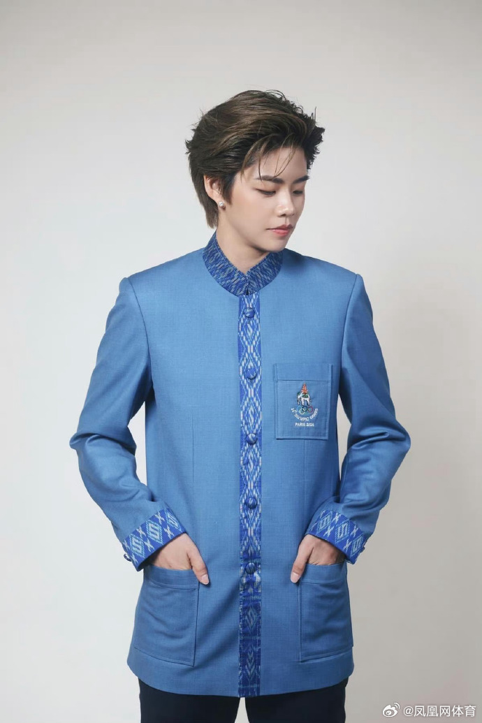 泰国网友吐槽自家奥运礼服:像干保洁的
