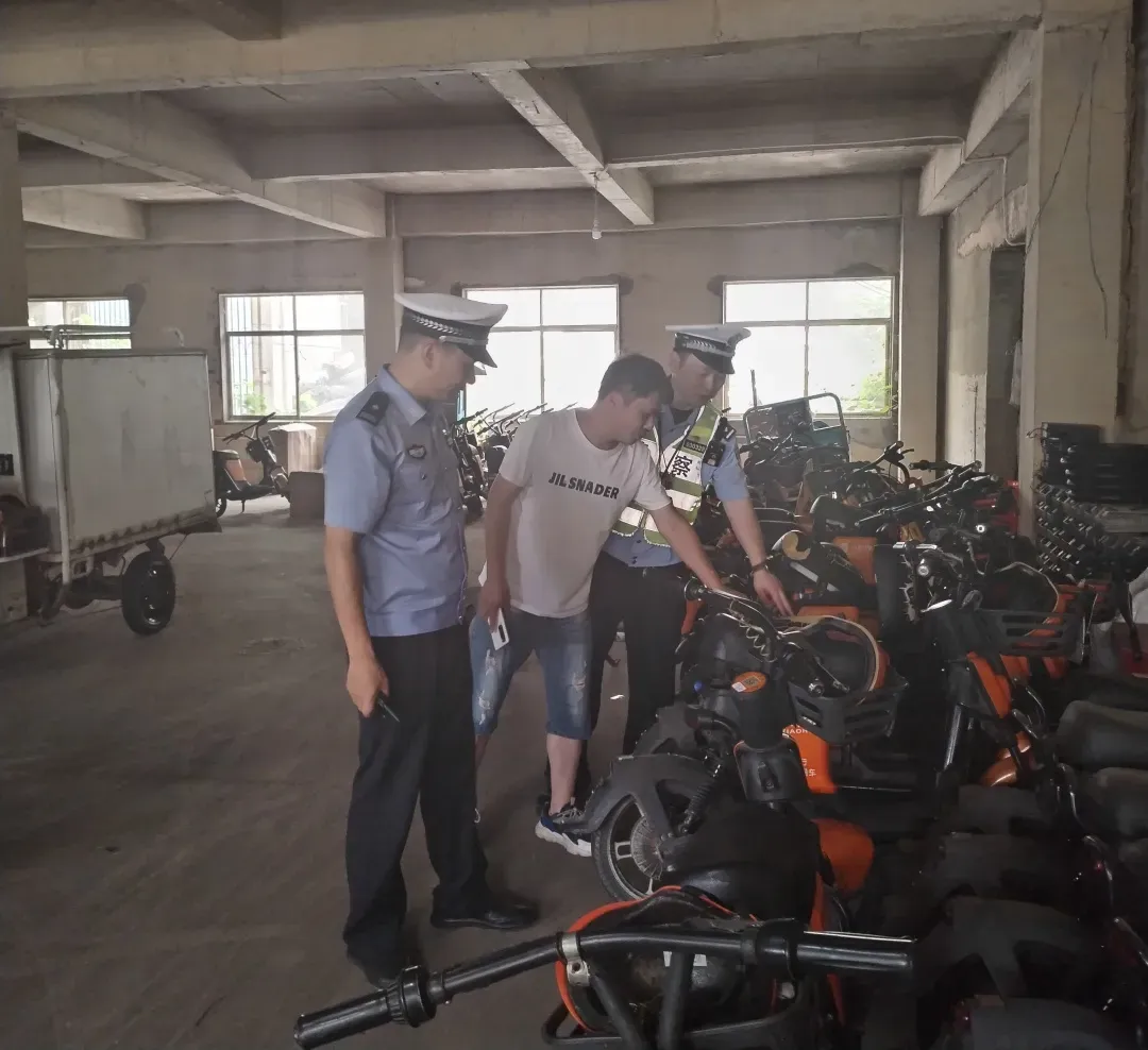 骑共享单车遇到这些问题?景德镇交警给出建议