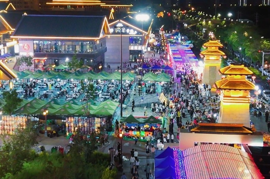 用鹿晗的《夏夜》打开武威 会是一个怎样的夜晚