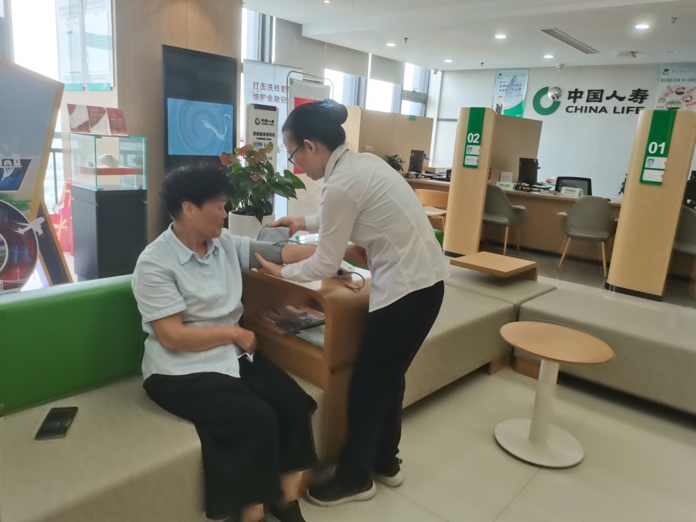 保险，让每一步前行更有底气丨宁波国寿开展 “7.8全国保险公众宣传日”系列活动