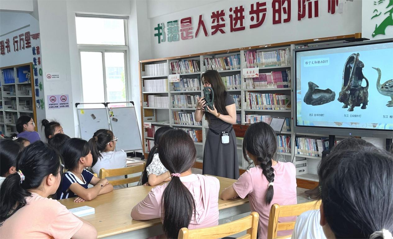 江苏睢宁：“文化粮仓”让乡村振兴“一路书香”