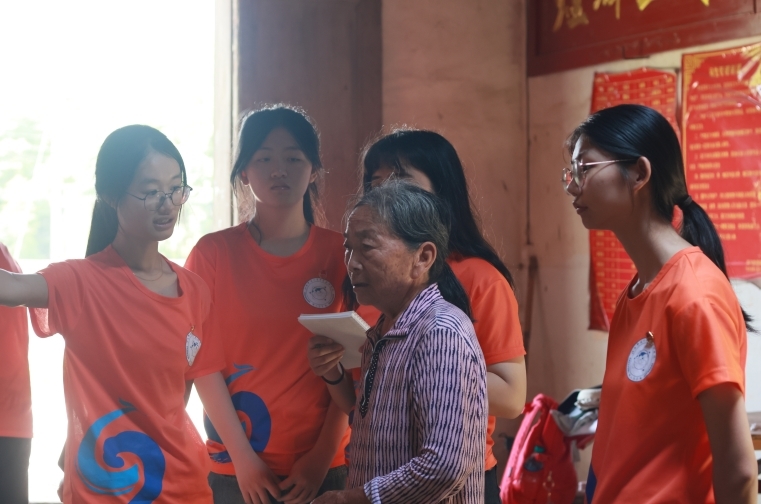 江西师大科技学院暑期“三下乡”：寻访红色印记 赓续红色血脉