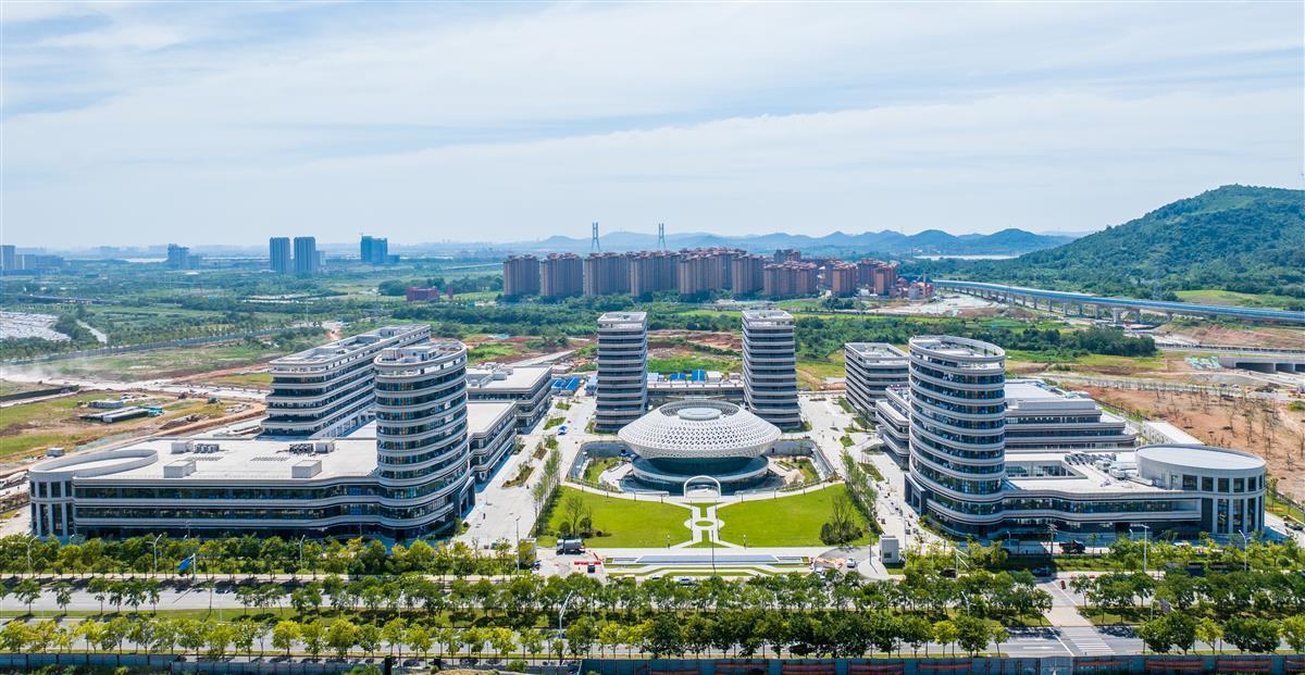 9月开学!两名校武汉新校区进入建设“冲刺期”凤凰网湖北_凤凰网