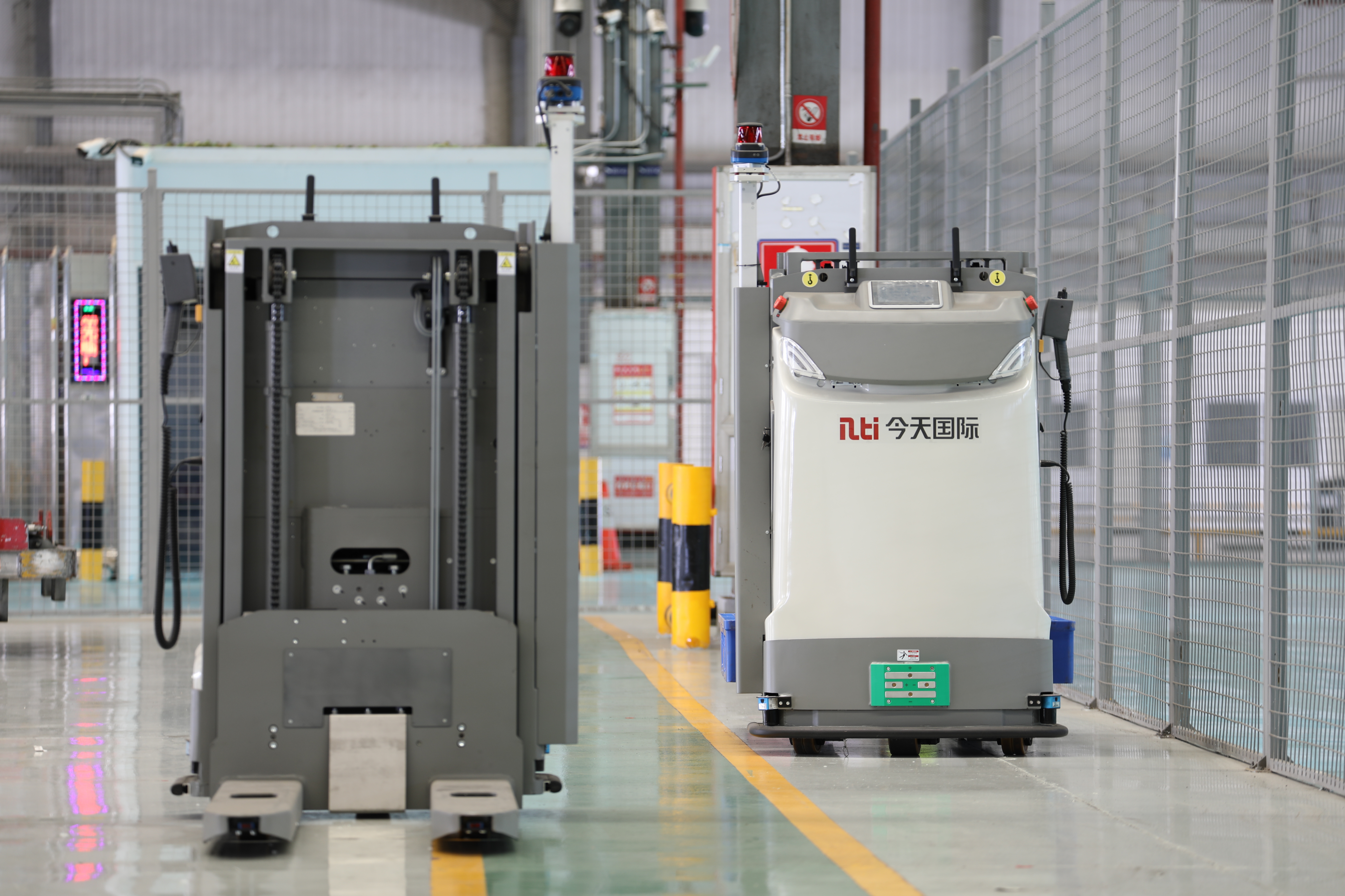 深圳机场启用国内首个  “智慧化、远程化”监管的国际货站