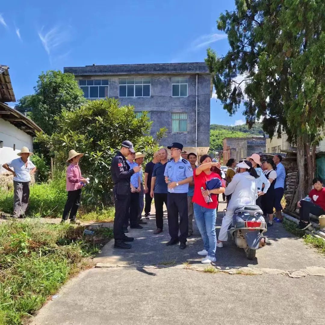 【凡人善举温暖江西】八旬老人走丢两天一夜，警民同心营救显大爱