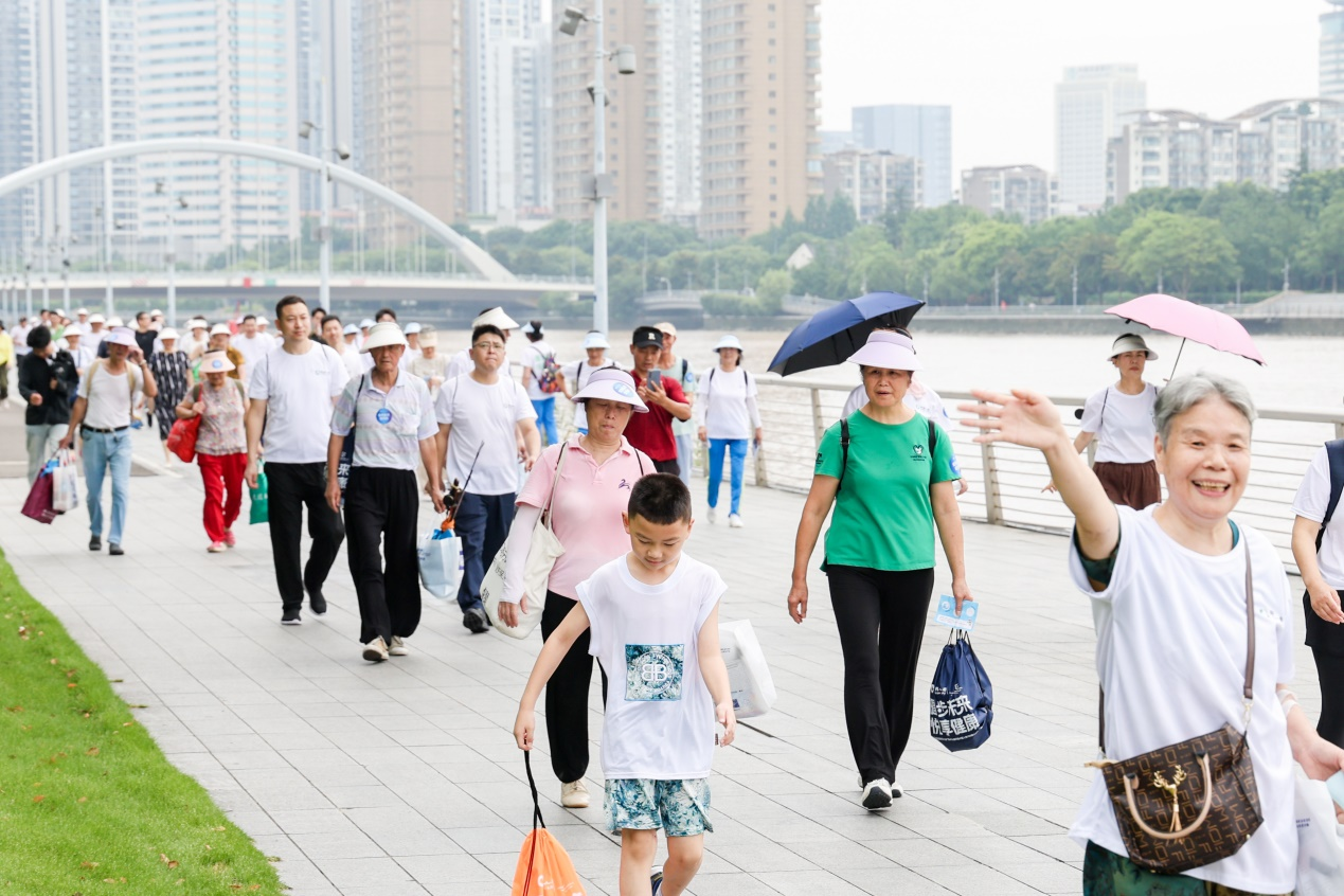 健步未来，悦享健康！宁波国寿700健行活动完美收官！