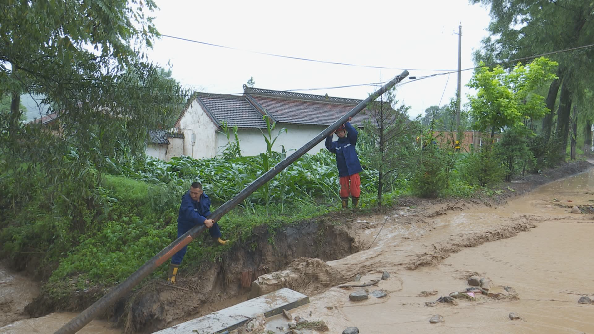 华亭闻“汛”而动　多举措防范应对强降雨