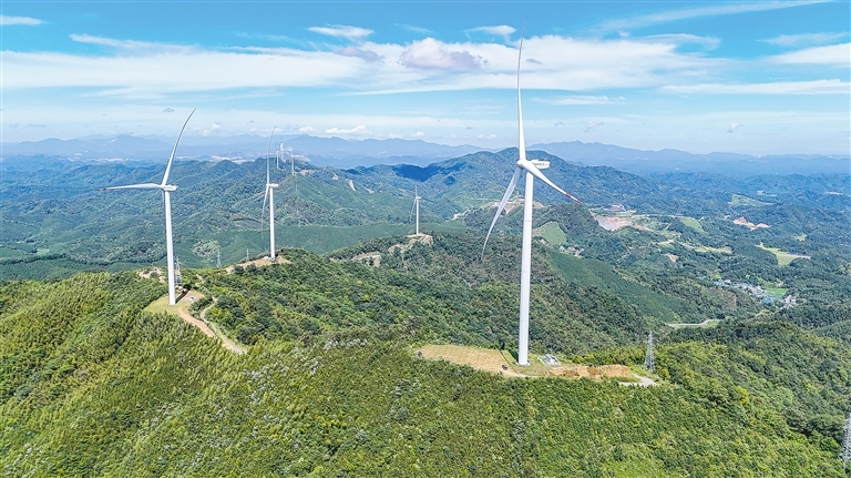 新余：清洁能源激发绿色发展新动能（图）