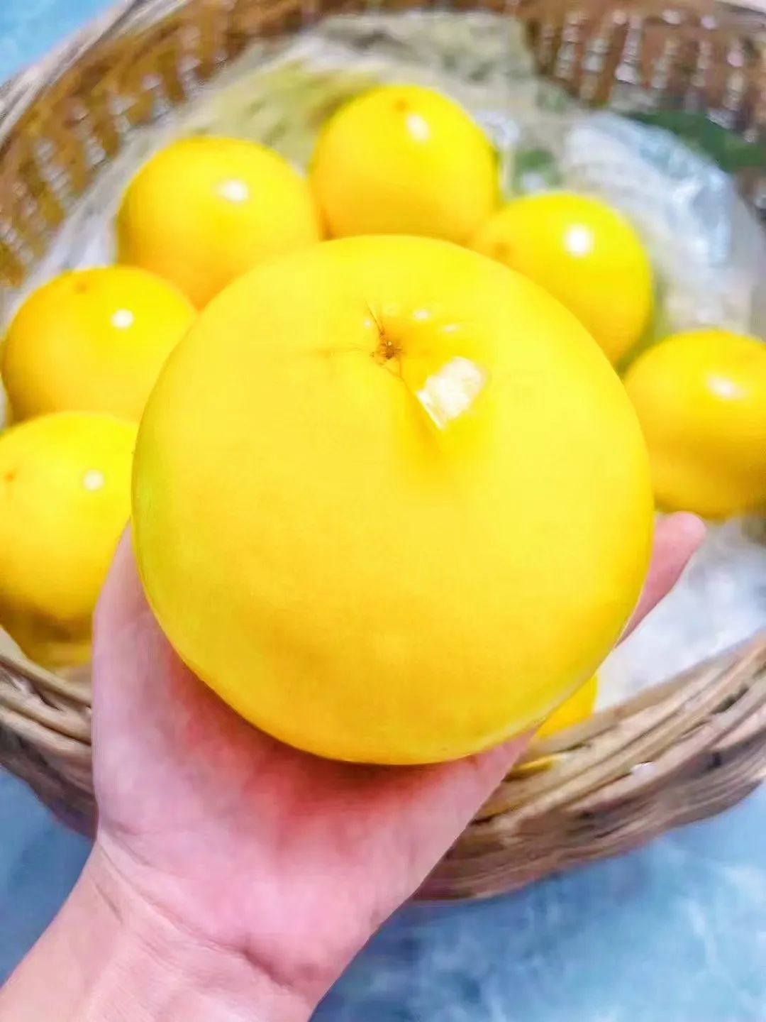 果冻般晶莹水润，营养多样，这枚神奇的热带水果，98%的人没吃过_凤凰网