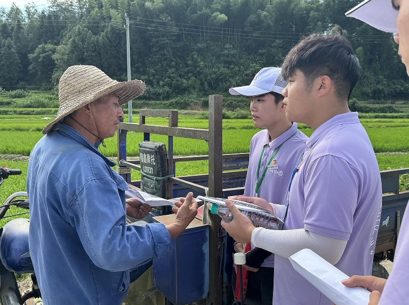 江西旅游商贸职业学院“常青藤”实践队：助力乡村振兴 彰显青年担当